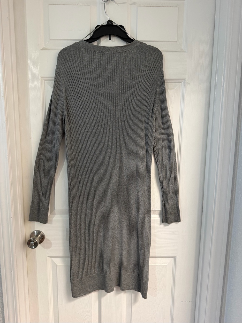 STYLUS Grey Ribbed Longline Button-Front Cardigan - Picture 3 of 9